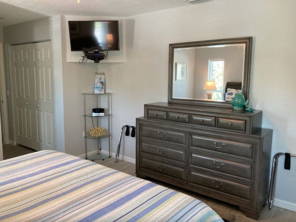 Holmes Beach 2 Bedroom Vacation Condo for Rent